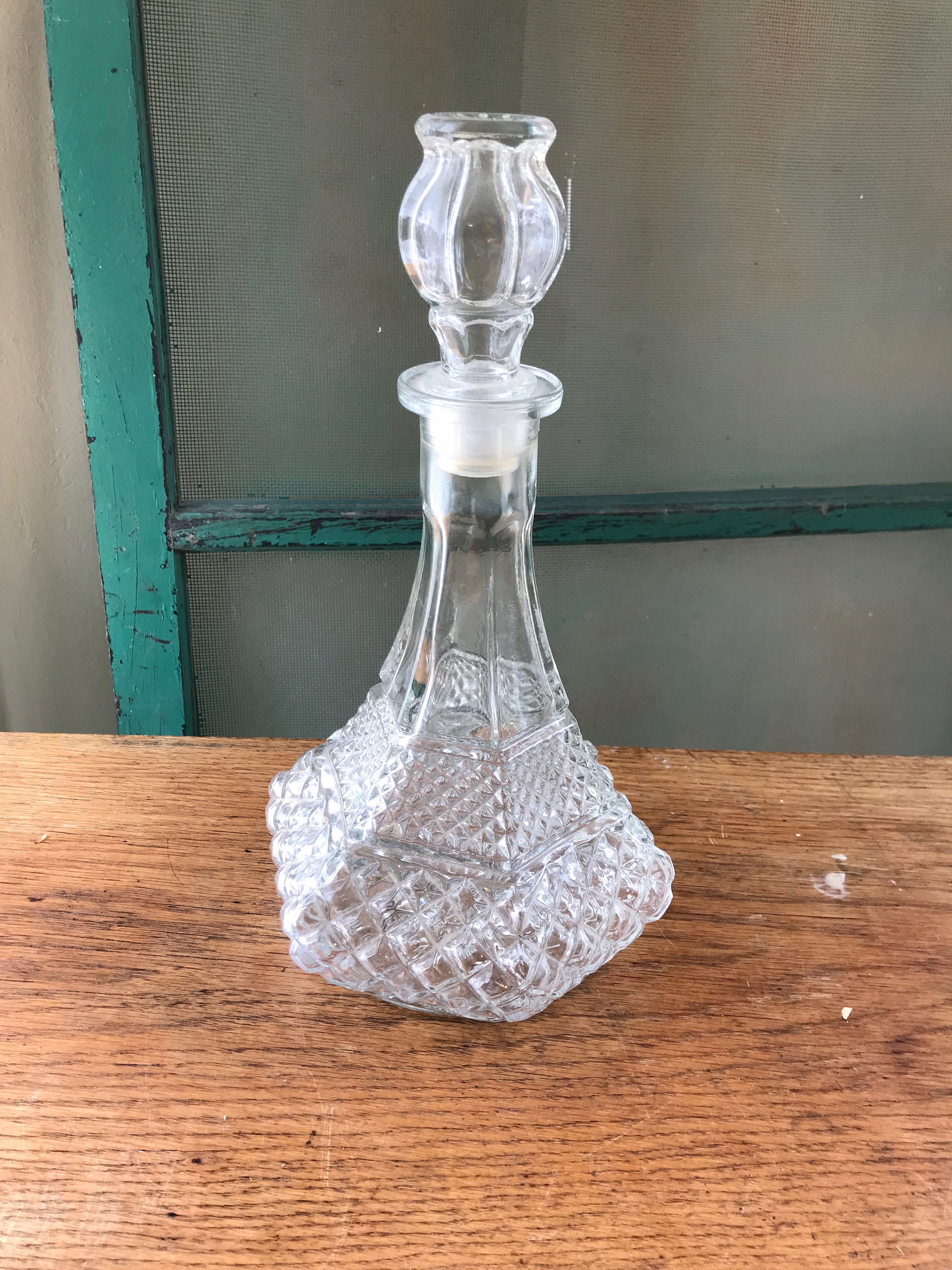 Antique Glass Decanter With Stopper Glass Designs