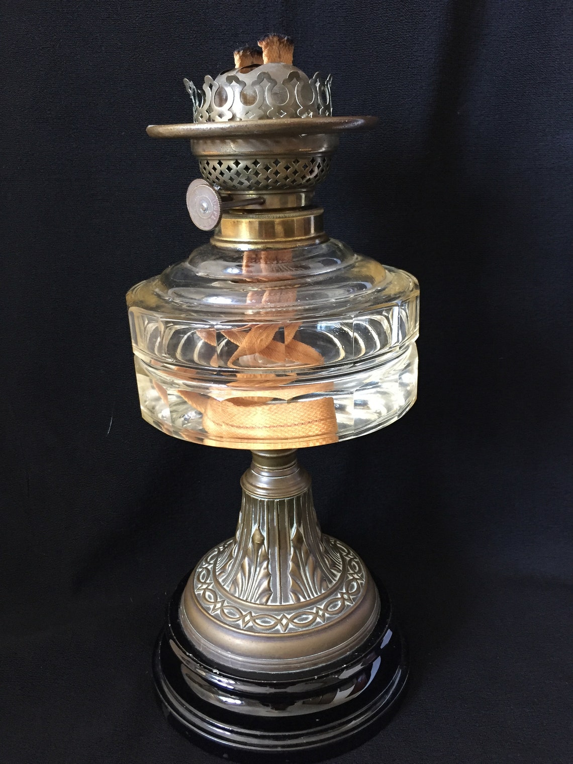 Late 19th Century oil lamp with Clear Glass Reservoir and Etsy