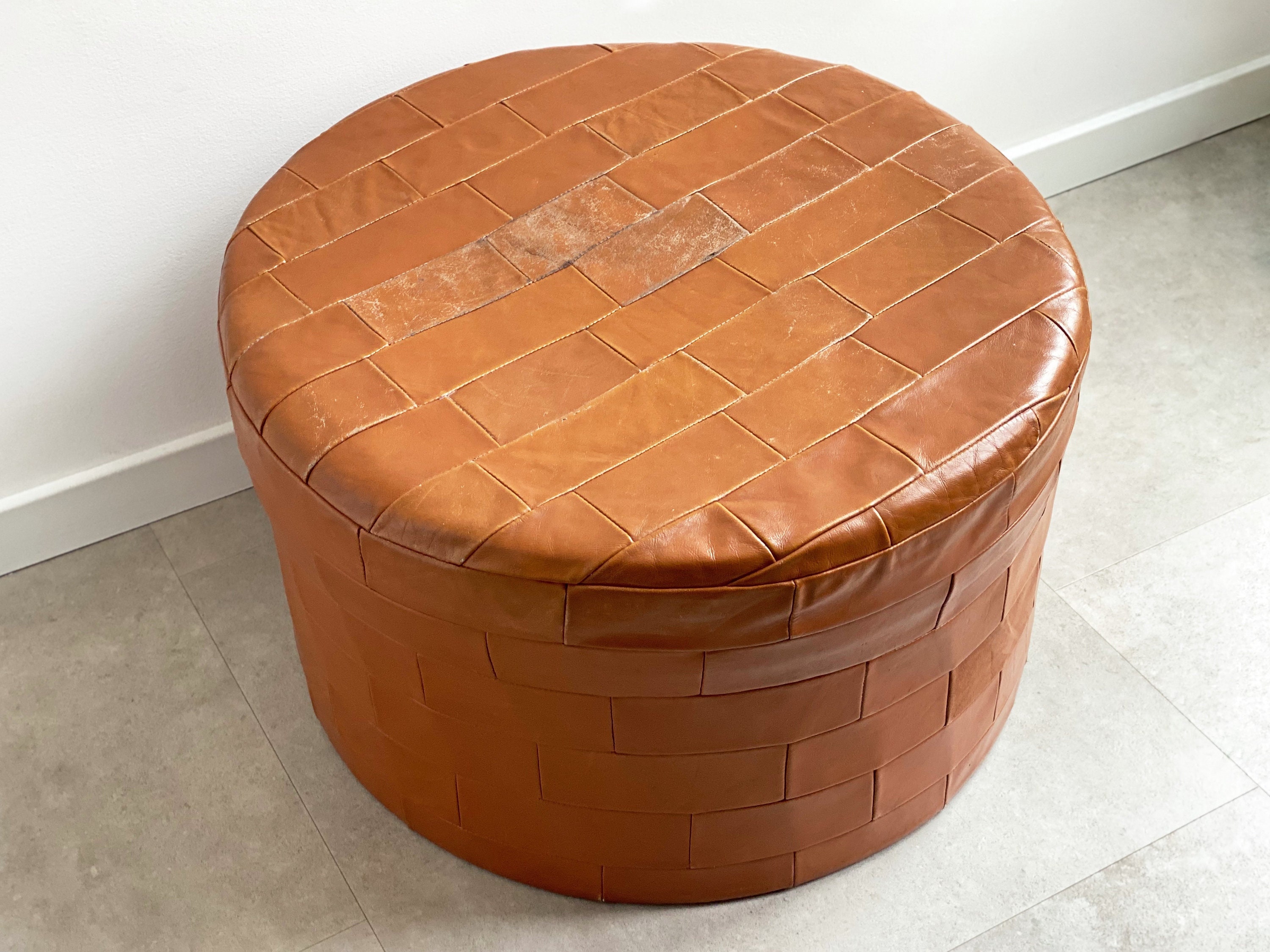 val thee Goed gevoel Mid Century Brown Round Patchwork Leather Ottoman / Poof / - Etsy