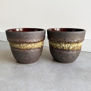 Set of 2 identical vintage fat lava ceramic planters