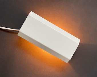 Stara biała lampa ścienna/lampka nocna Massive Belgium