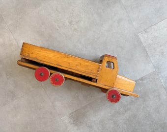 Mid Century Holz Spielzeugauto von Nooitgedagt