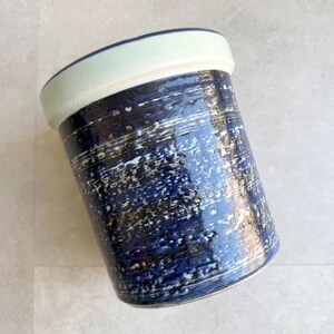 Blå vintage keramik Ceramano planterings-/redskapskruka
