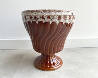 Large vintage brown ceramic planter with fat lava glaze