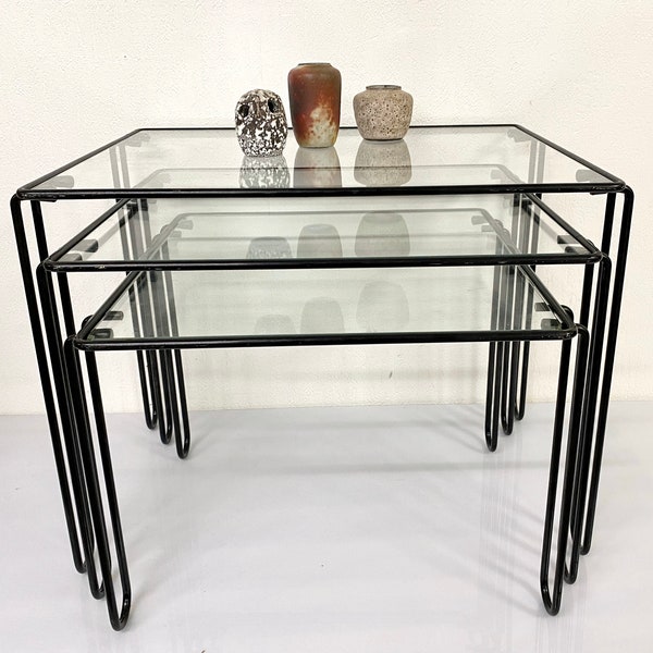 Tables gigognes vintage avec pieds en boucle, style Pilastro, Métal métallique avec plateau en verre