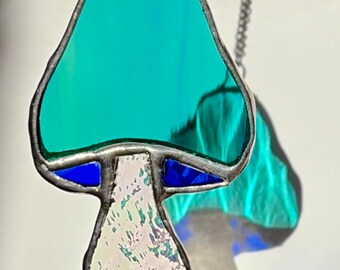 Small Turquoise Glass Toadstool