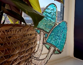 Stained Glass Toadstool Pot Hanger – Handmade Plant Pot Decoration – Glass Mushroom Ornament