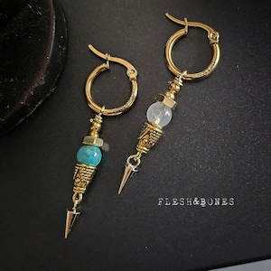 Mono-boucle d'oreille unisexe ANUBIS SPEAR, howlite turquoise ou pierre de lune blanche image 1