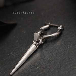 MINI SILVER SPIKE signature, boucle d'oreille mono alternative pour hommes et femmes, unisexe et faite à la main image 3