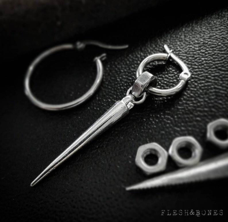 SIGNATURE SILVER SPIKE, boucle d'oreille mono alternative pour hommes et femmes, unisexe et faite à la main image 4