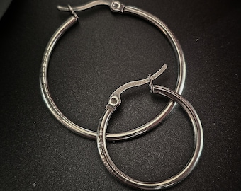 HOOP DUO mono-earrings