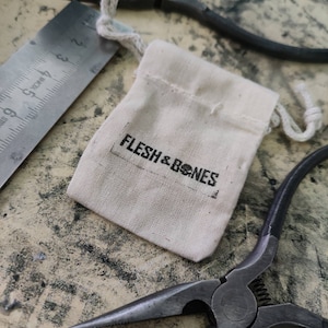 FLESH&BONES mini earrings bags/pockets (coton)