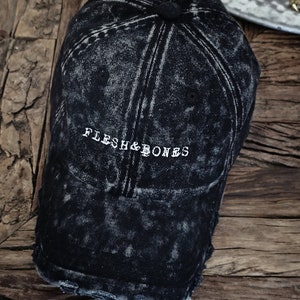 FLESH&BONES Casquette, unisexe et réglable, denim délavé foncé image 5