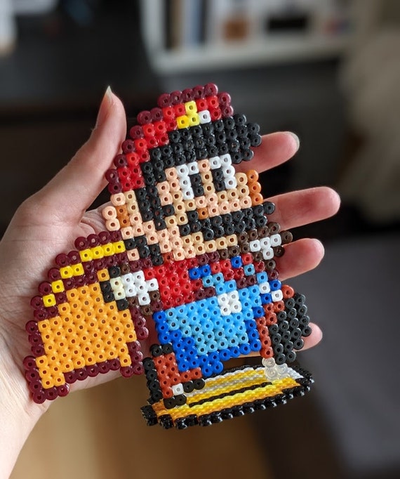 スーパーマリオ アイロンビーズ　アート スーパー マリオ マント + アイロン ビーズで作られたアイテム、Perler