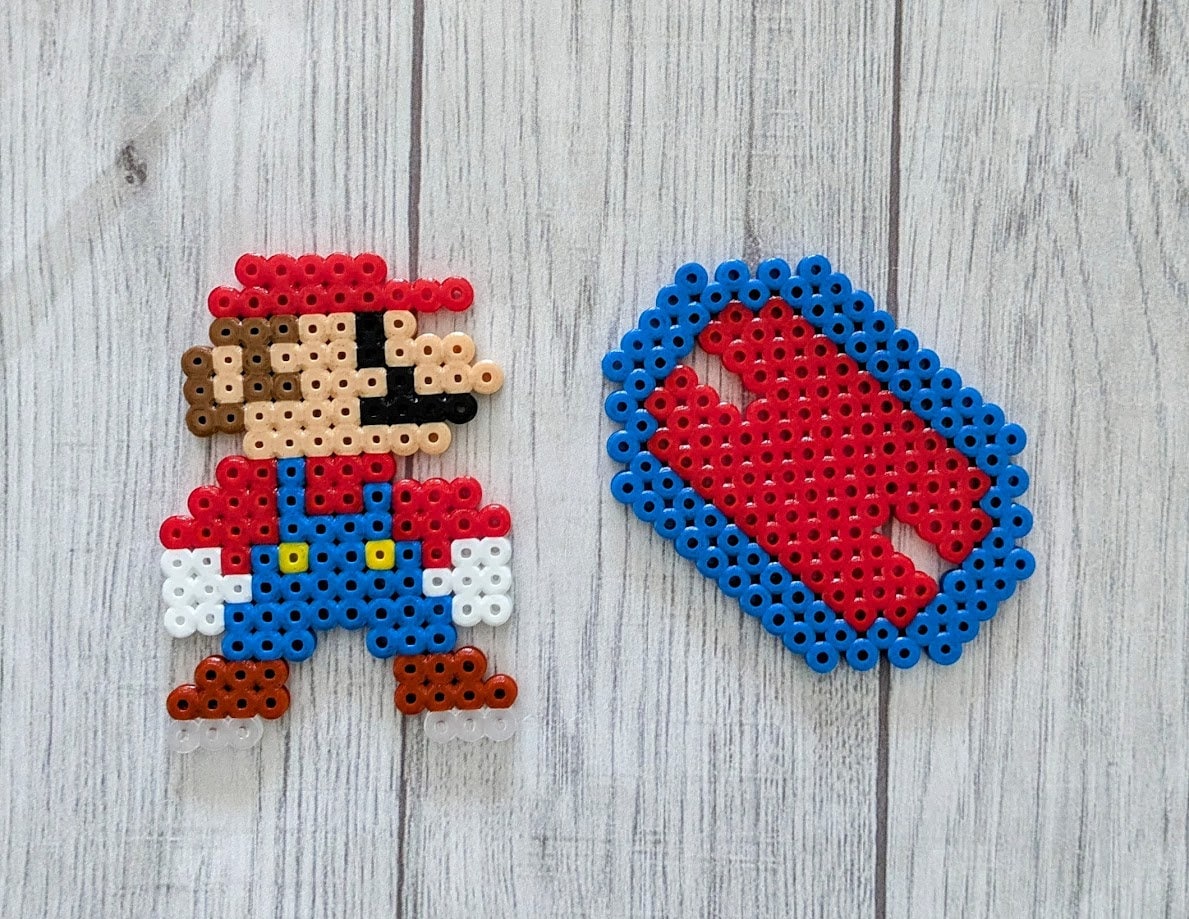 スーパーマリオ ルイージ 8bit アイロンビーズ製、パーラー、8ビット