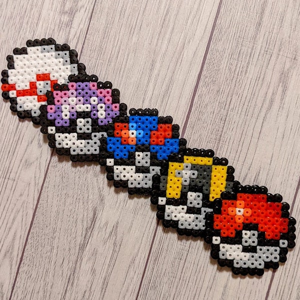 POKéBALL (POKEMON) Magnets / Keychains made of beads, Magnets, Beads, Perler, Gaming, Beading, Nerd, Keychain, Key, Pokeballs