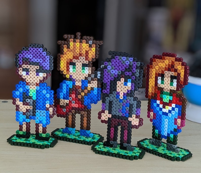 Bachelors / Boyfriends / Spouses from Stardew Valley from Bügelperlen, Perler, Magnets, Stands, Harvey Shane Elliott Sebastian Sam Alex Stands / Ständer