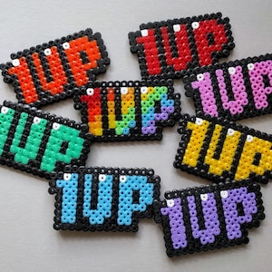 1UP, 1 UP, extra life made of iron beads with magnet / key ring, Perler Pixel Magnets Beads Keychain Keyring Nintendo Super Mario