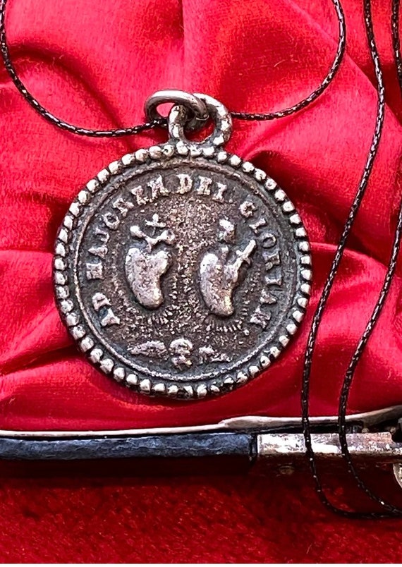 Antique French Holy Hearts Medal