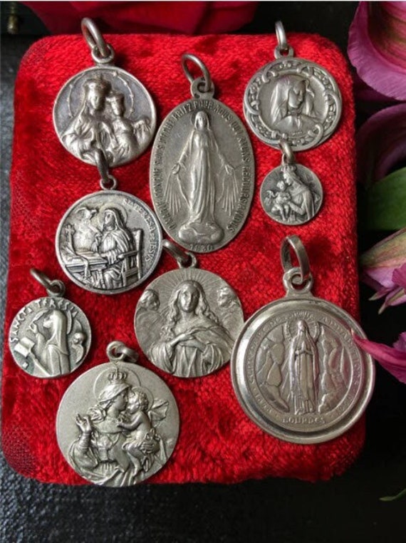 Set of Vintage Holy Medals - Mother Mary and St Te
