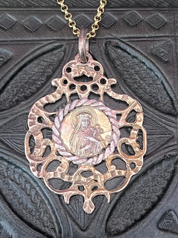 Antique Saint Therese Medal