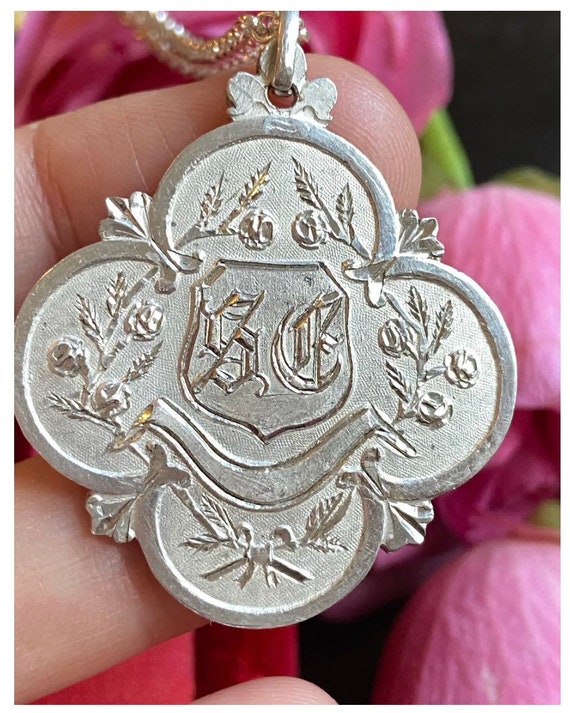 Antique French Mother Mary Medal - image 2