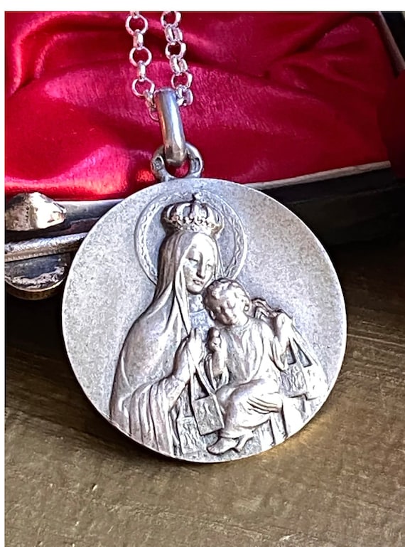 Sisters of Carmel: French Miraculous Medal - Nickel Silver