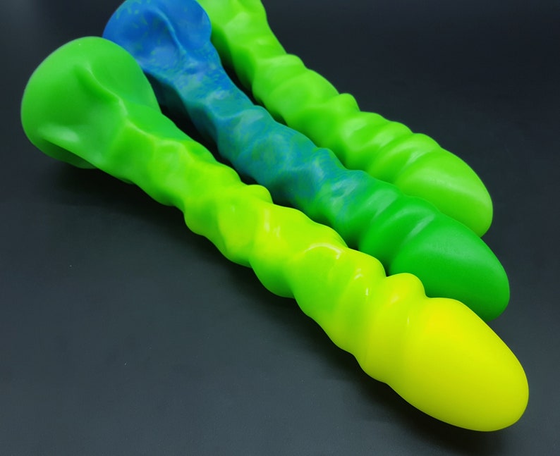 Glow In The Dark Glass Sex Toy