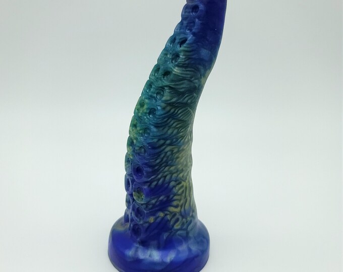 On The Shelf - The Teuthida Tentacle Dildo - Large Gamecock Colorway
