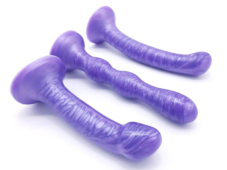 average shortcat dildo average shortcat dildo