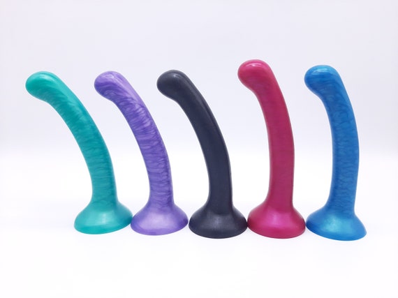 average shortcat dildo average shortcat dildo