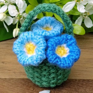 Forget-me-not Flower Basket Ferrero Rocher Cover Knitting Pattern, Valentine's Day Mother's Day Easter Knitting Patterns, Chocolate Favours