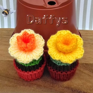 PDF KNITTING PATTERN Daffodil Flowerpots Creme Egg Covers, Easter Knitting Patterns, Mother's Day Chocolate Favours, Knitted Easter Egg Cosy