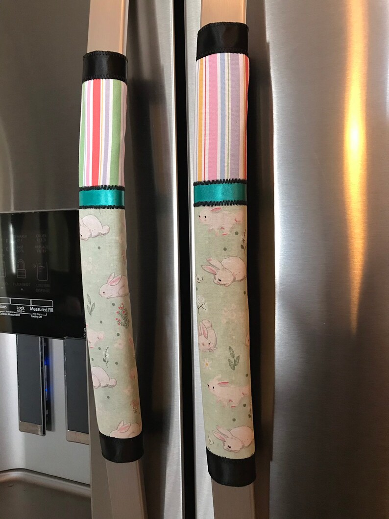 Refrigerator Door Handle Covers Set of Four Easter Bunny Theme 13 L x 4.5-5\u201d W