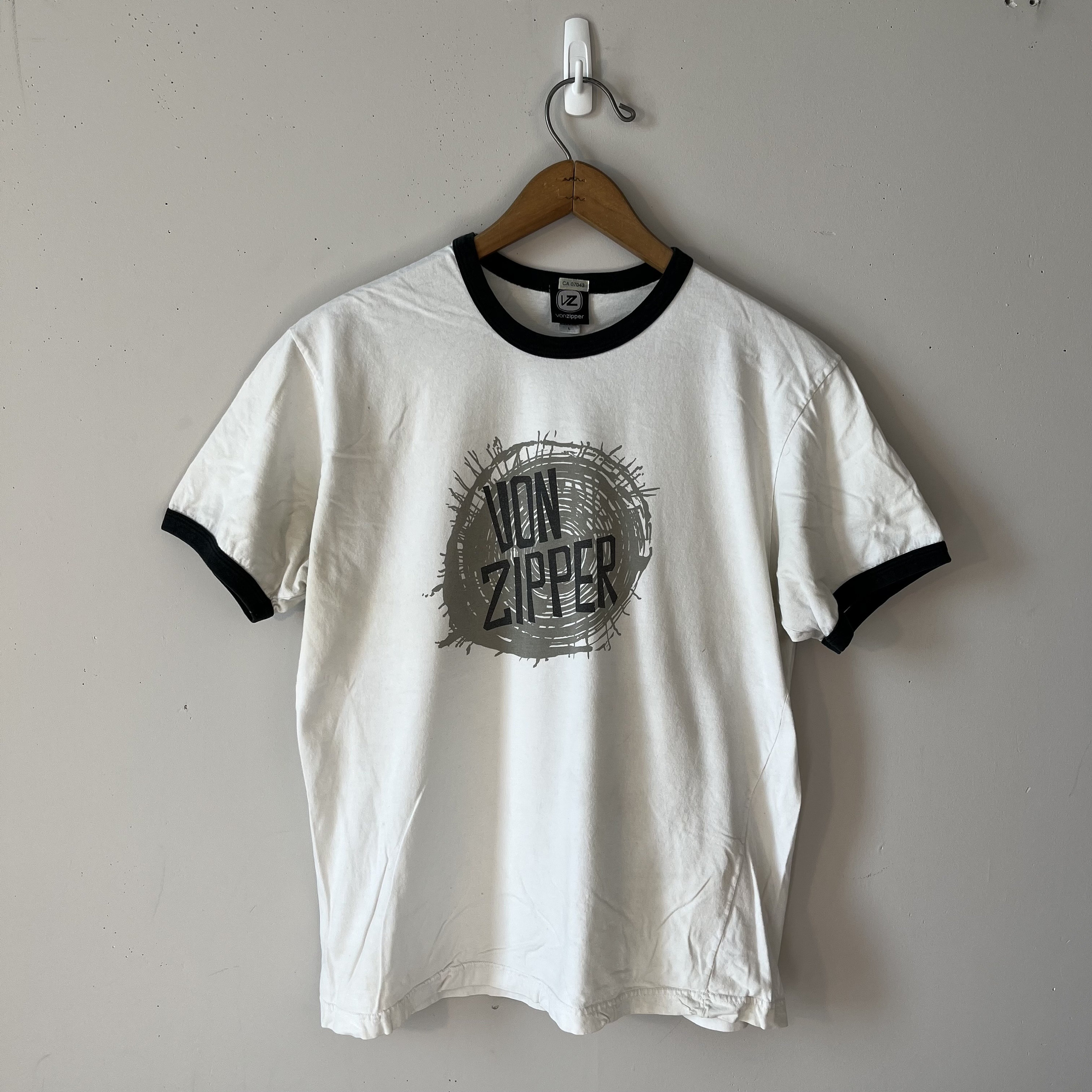Von zipper t shirt new arrivals