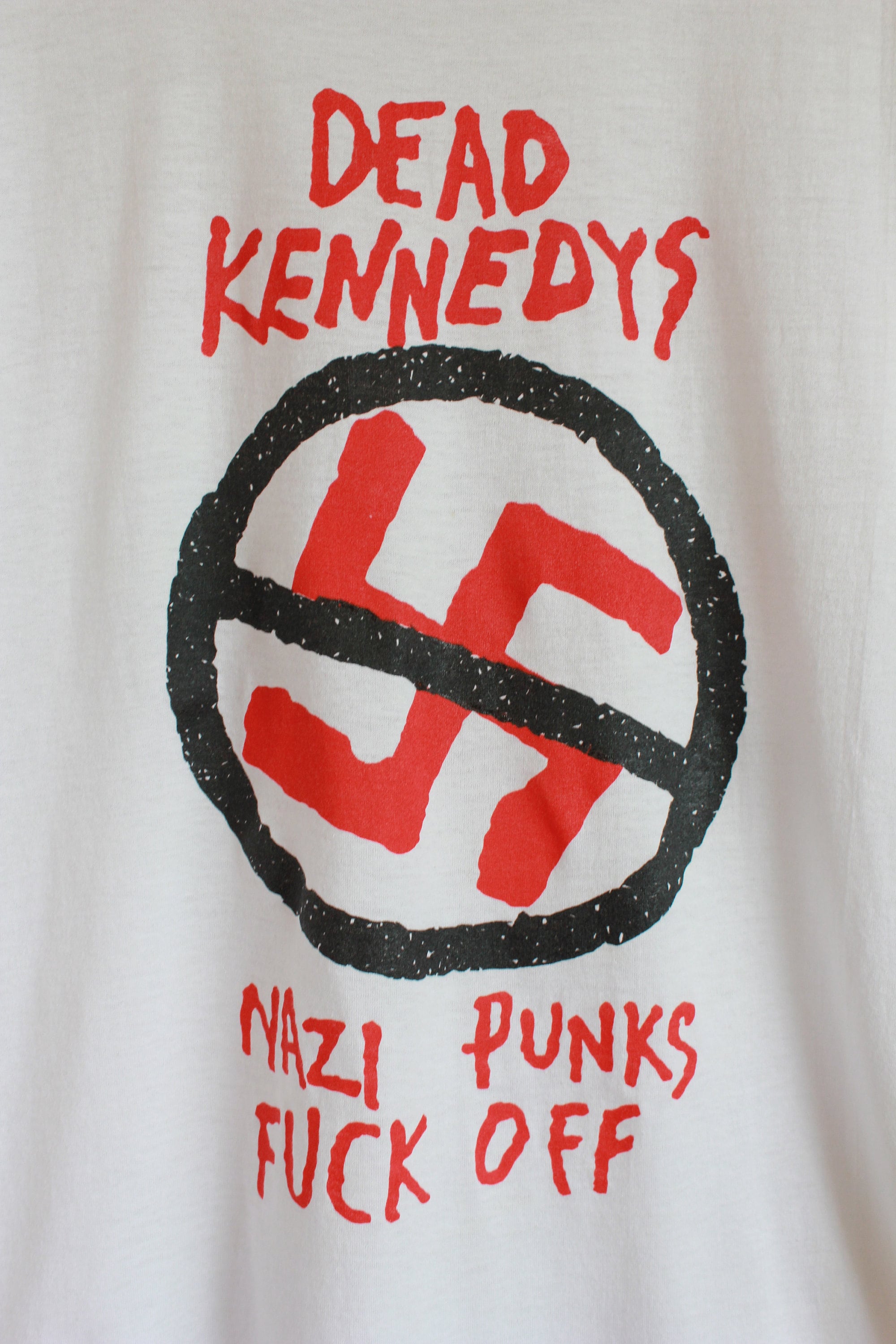 トップス 90s DeadKennedys tee NAZI PUNKS FUCK OFF Dead Kennedys Mens Nazi Punks Fuck Off T-Shirt Tee, Color