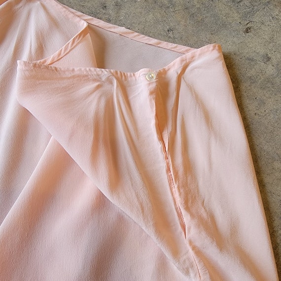 Vintage 1930s Tap Pants | Pink with Cream Lace | … - image 5