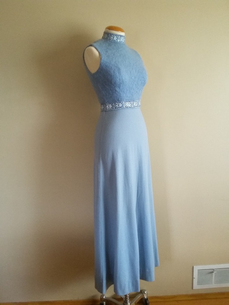 Beautiful Fits XS-S Zip Up Back. Vintage 70s Long Powder Blue Maxi Dress Mohair /& Wool Knit Princess Seams Knitted Skirt Lined