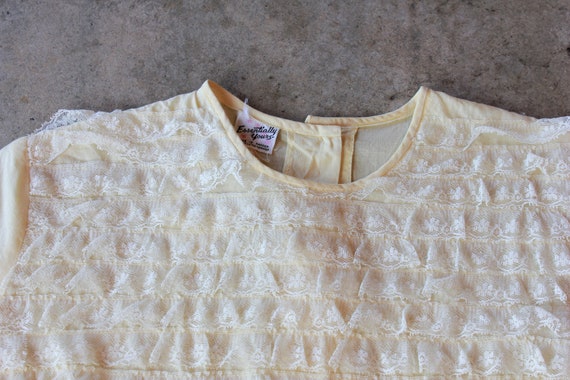 Vintage 60s 'Essentially Yours' Lacy Pale Yellow … - image 5