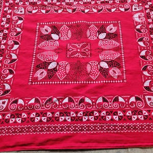 Vintage 60er / 70er Jahre Rotes Bandana | Schnelle Farbe | RN 15234