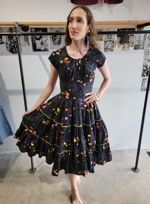 1950s cotton dress Vintage 1950s Tiered Cotton Summer Dress | Size Small | Black and Floral