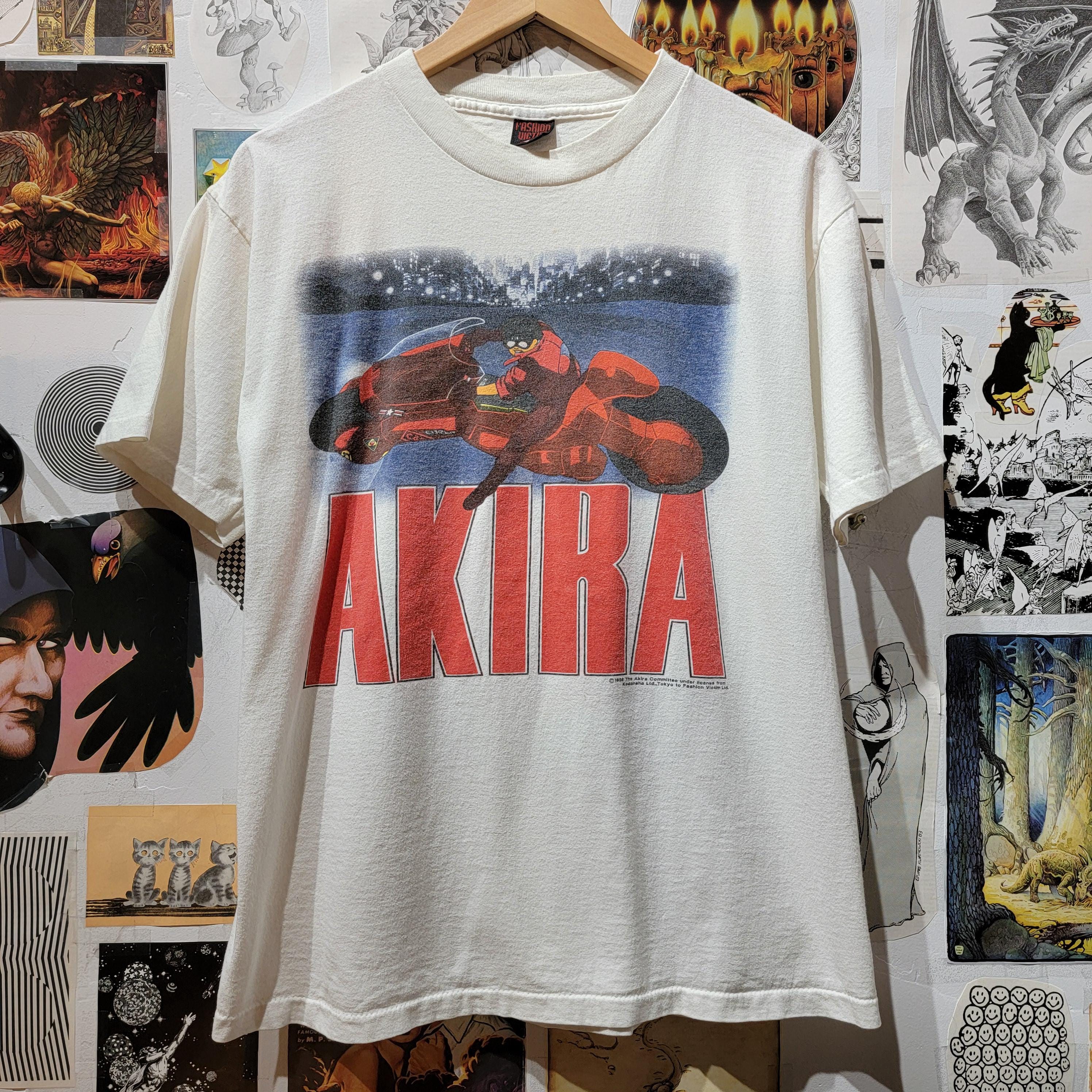Vintage 90s Akira Fashion Victim T-Shirt | size Large | 2 sided Vintage 90s Akira Fashion Victim T-Shirt | size Large | 2 sided