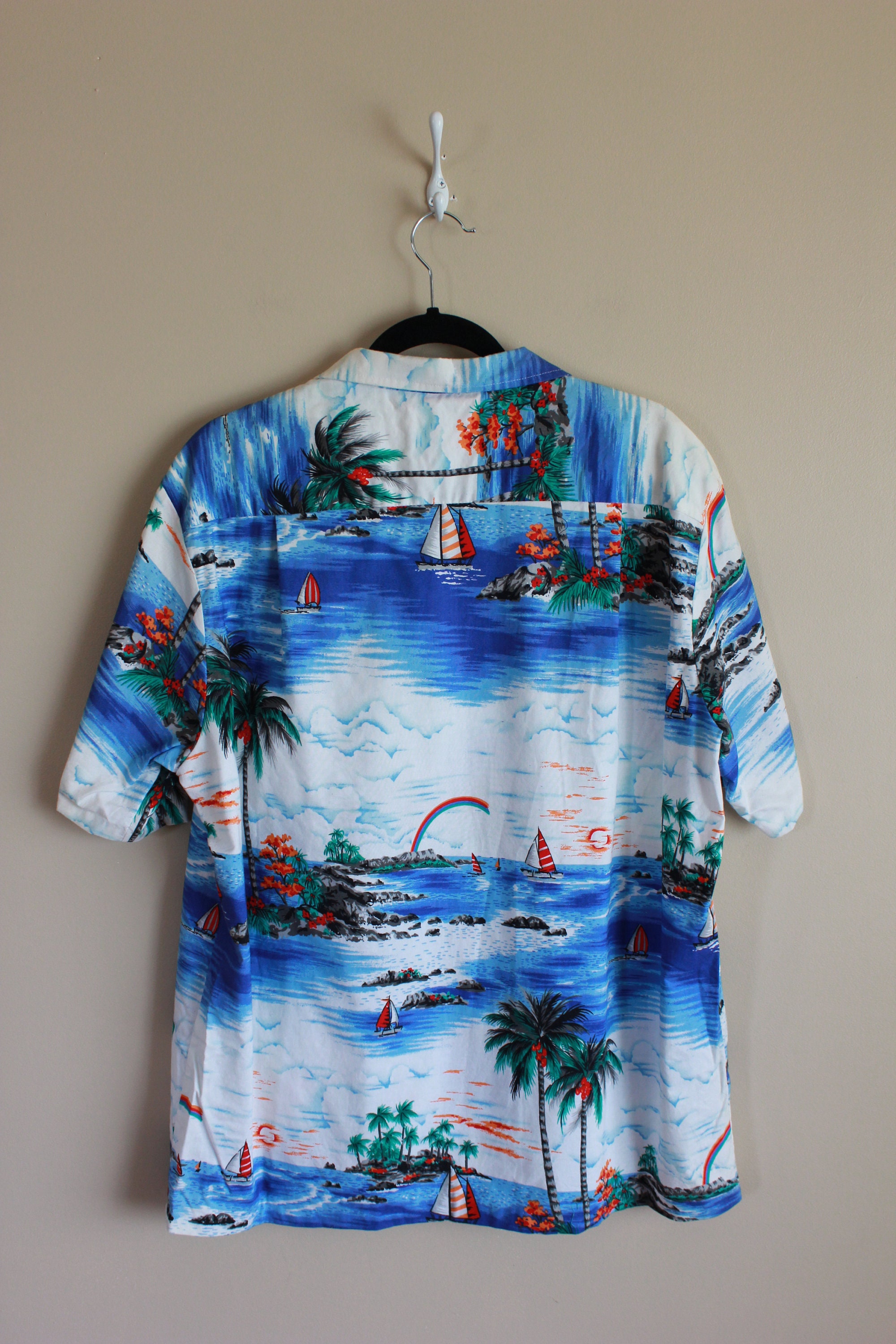 Vintage 1980s Hawaiian Shirt With Rainbows