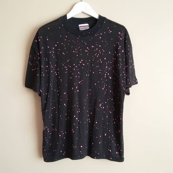 Vintage 80's -90s Neon Paint Splatter T-shirt. Black Poly/ Cotton Tee with Vibrant Neon Pink Speckles All Over.