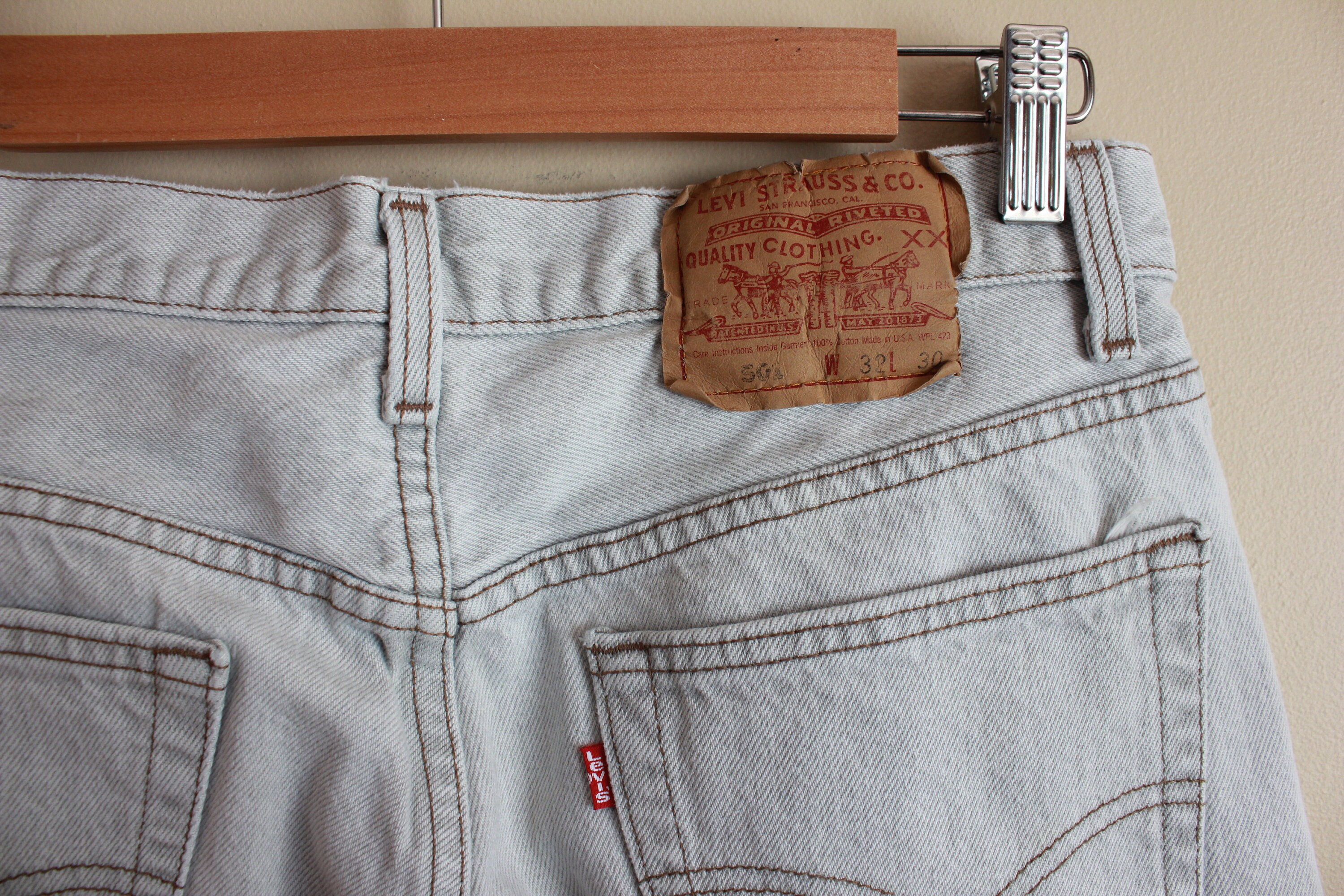 Vintage 90s Men's/unisex Light Grey 