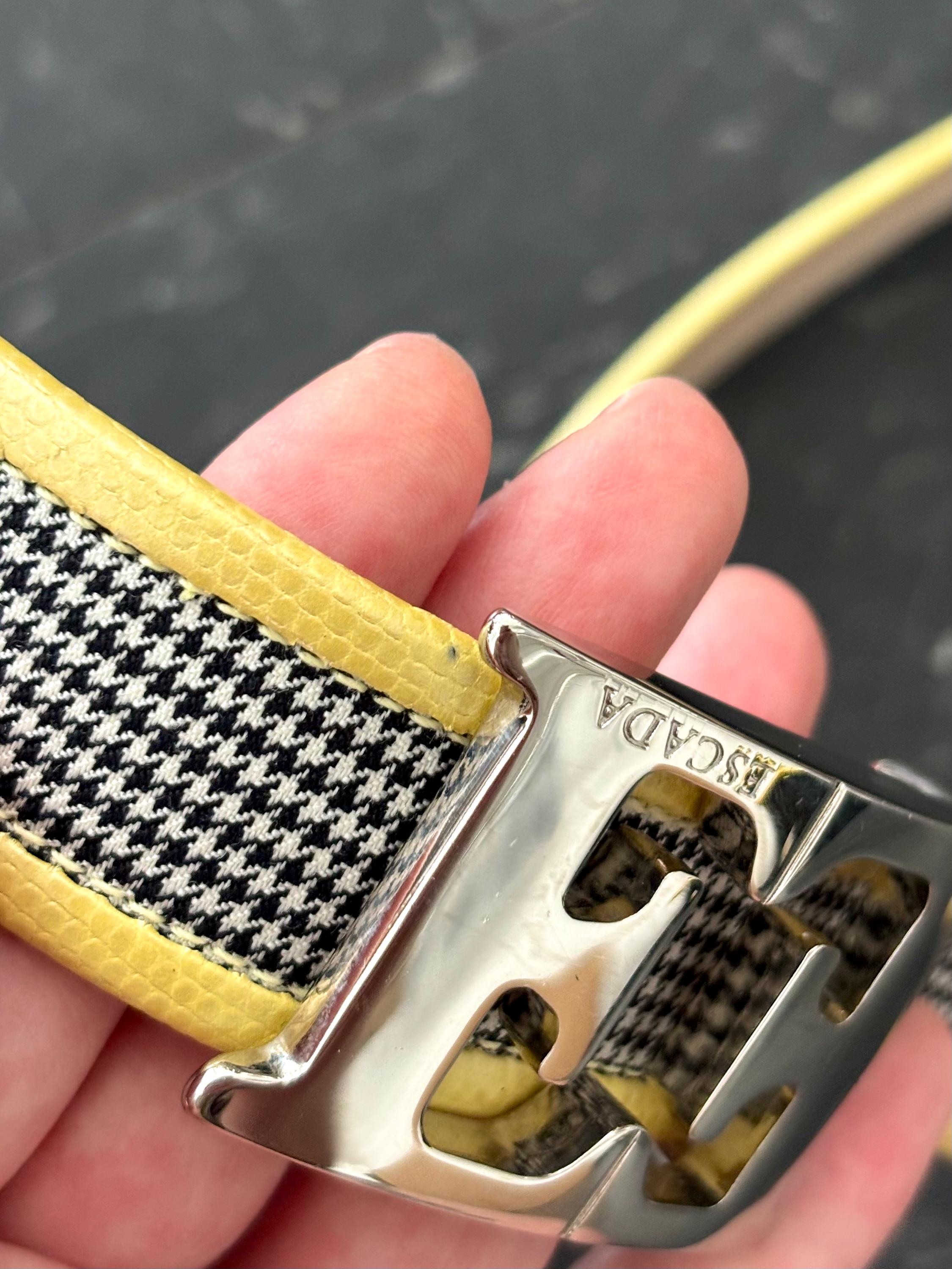 1687 エスカーダのゴールドロゴバックルの濃紺レザーベルト イタリア 
