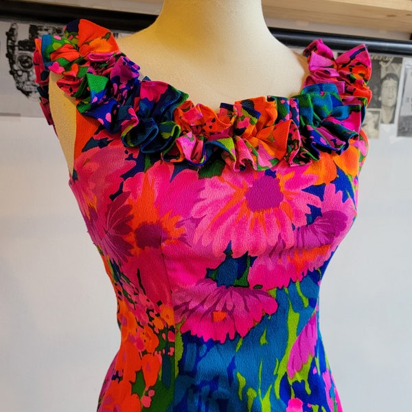 1960s Hawaiian Mini Dress | XS | Hot Tropical Colours | Sleeveless | Liberty House by Sydney | Made in Hawaii