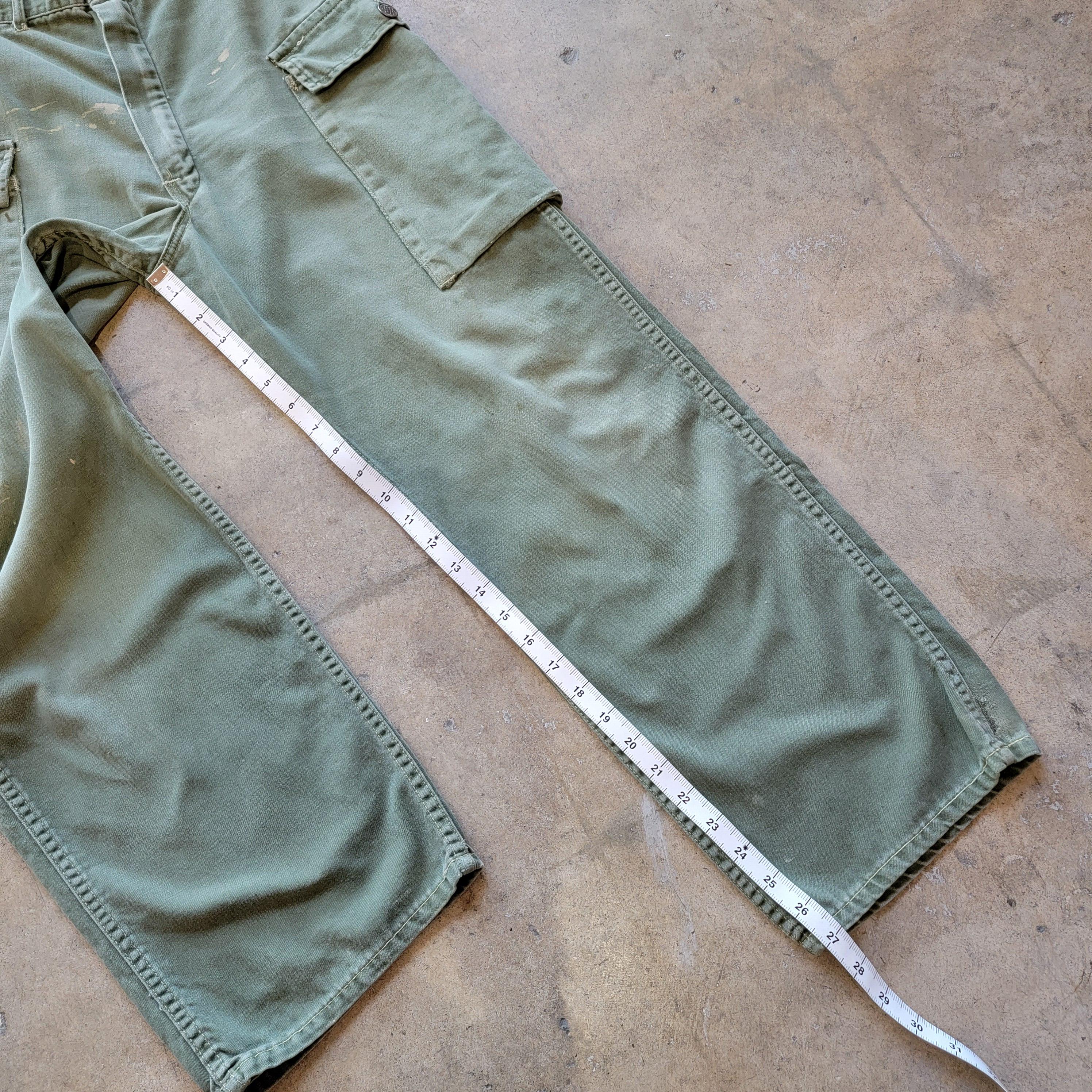 Vintage 1940s Military Pants | WW2 13 Star Button | Side