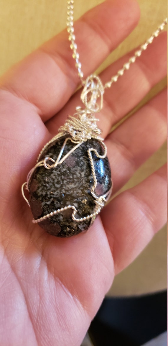 Spotted Leopard Agate Pendant