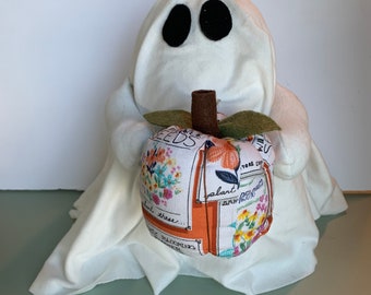 Garden Ghost Table Decor